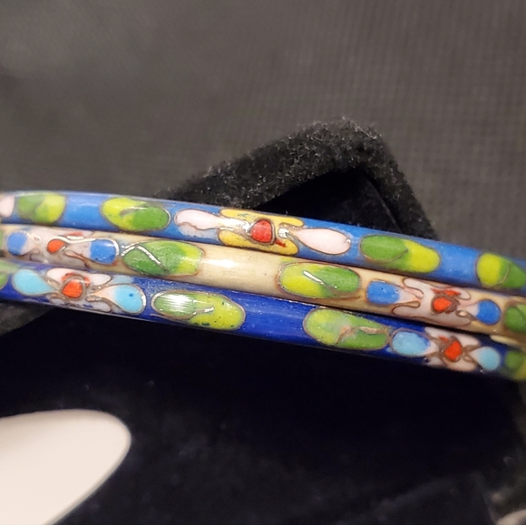 ♥️HOST PIC♥️ Vintage Jewelry Cloisonne Bracelets Set of 3, Vintage Bangle - Picture 11 of 11